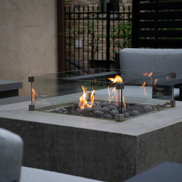 Sophisticated Outdoor Living Retreat