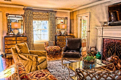 Living room - modern living room idea in New York