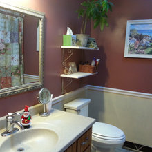Hall Bath Remodel Complete