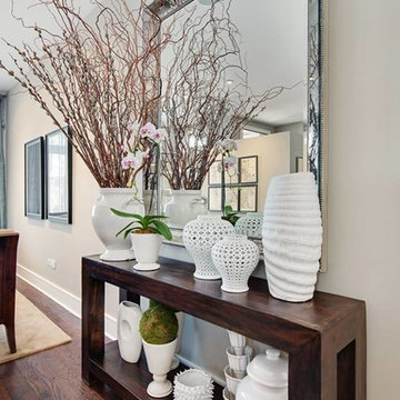 Roscoe Village Residence