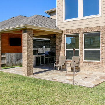 Patio Cover and Outdoor Kitchen: Cypress, TX