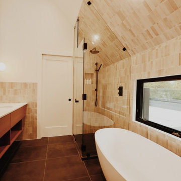 Prince Edward County Modern Cottage