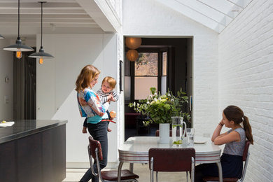 Photo of a contemporary dining room in London.