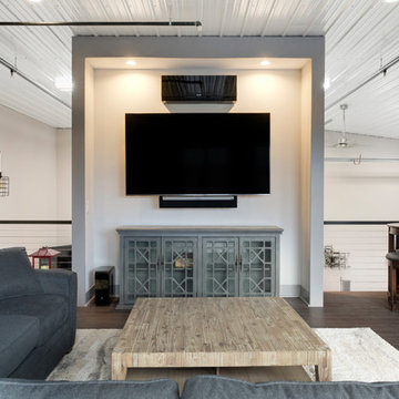 Retro-Inspired Medina Garage Transformation
