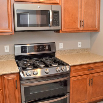 Knox, IN. Kountry Wood Products, Rustic Royal Maple Kitchen