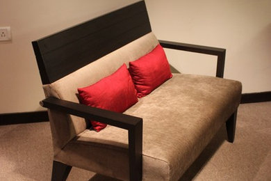 Compact sofa bench