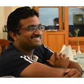 Major Karthiks foto