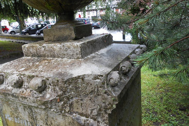 restauration du monument à la mémoire de J.F.M. Rouge à Samoëns (74)