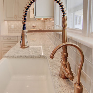 Kitchen Waterfront