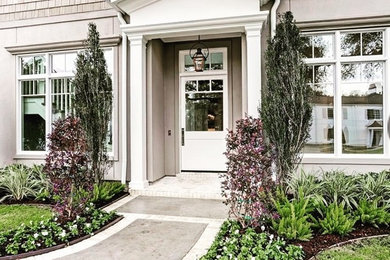 Transitional entryway photo in Houston