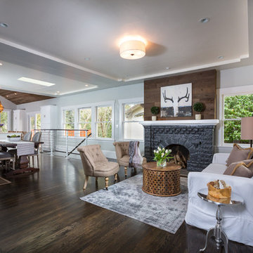 Enchanting Glenview "Treehouse"