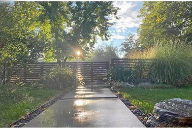 Photo of a mid-century modern landscaping in Other.