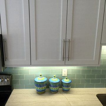 Townhouse Kitchen- From Tiny to Functional!