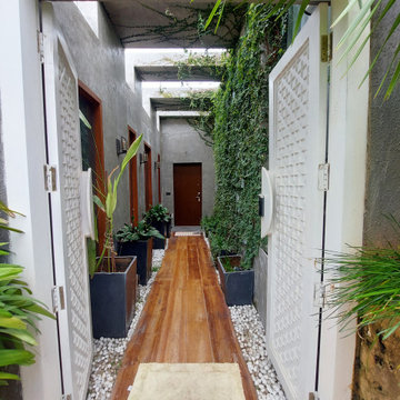 An Alley of Dichotomy