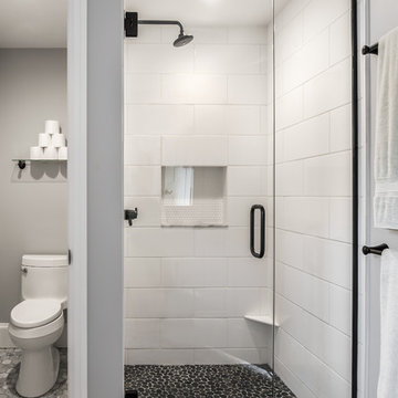2 Story Addition: Kitchen & Master Suite / Ann Arbor