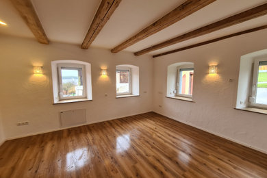 Landhausstil Wohnzimmer in Nürnberg
