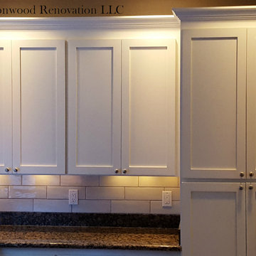 Transitional kitchen in Kenmore, WA