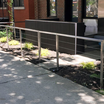 Rampes extérieures en acier intox / Stainless steel exterior ramps