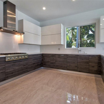 Contemporary Home - 02