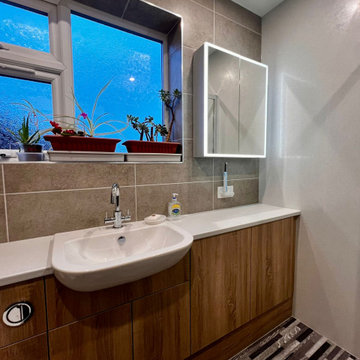 The Anstey Bathroom - RRP £15,000 - Luxe Price £12,500
