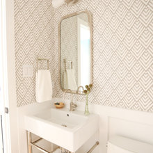 Powder Room (1st Floor)