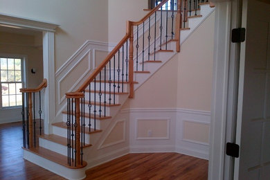 Staircase - traditional staircase idea in Philadelphia