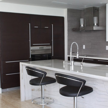 Contemporary Kitchen Update In An Espresso Stain
