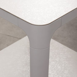 Minimalist Coffee Table - Innovation T - Coffee Tables