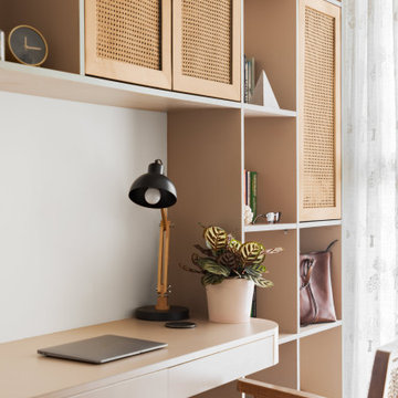 ECHO OF REMINISCENCE