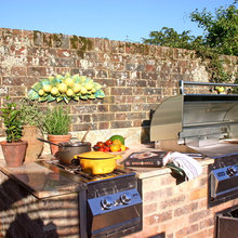 Outdoor kitchen
