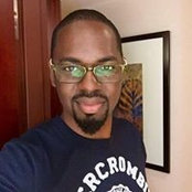Femi Odewunmis foto