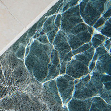 Juliet Tiny Pool
