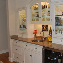 Beverage center