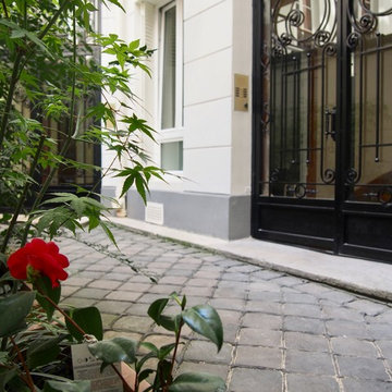 Transformation d'une loge de gardienne en studio pour un étudiant