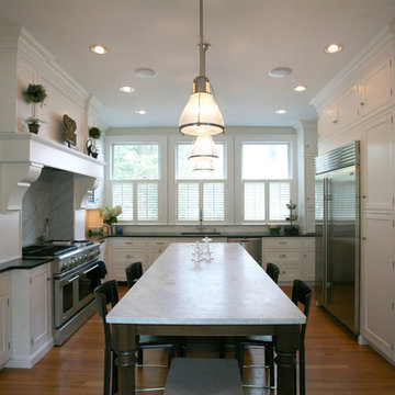 Crescent Kitchen
