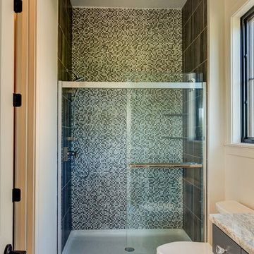 Rustic Farmhouse - Chatham Hills