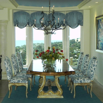 French Allure Dining Room