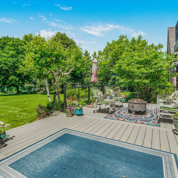 Deer Park Composite Deck with TimberTech® Reserve Driftwood & Westbury Bella Cav