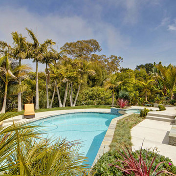 Contemporary-Traditional Interpretation Home