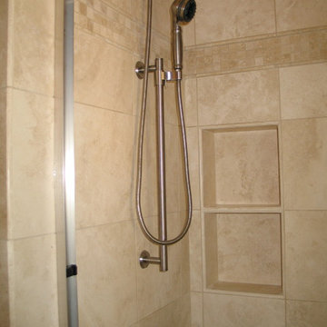 Traditional Bathroom