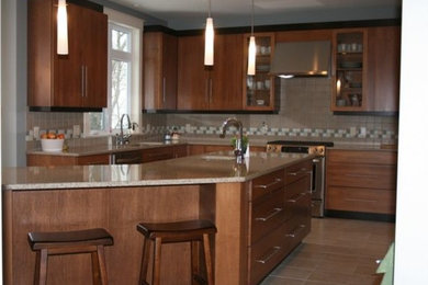 Kitchen - modern kitchen idea in Other
