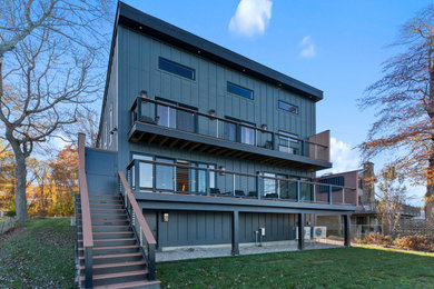 Exterior home photo in Providence