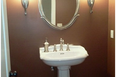 Transitional home design photo in New York