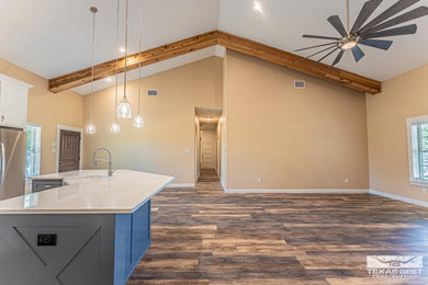Family room - family room idea in Dallas