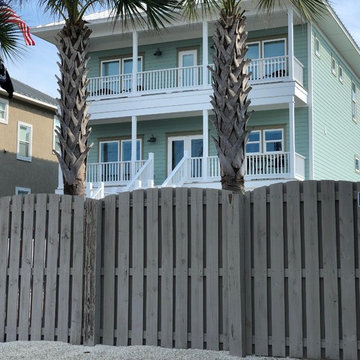 Hurricane Michael survivor wood and aluminum fence!