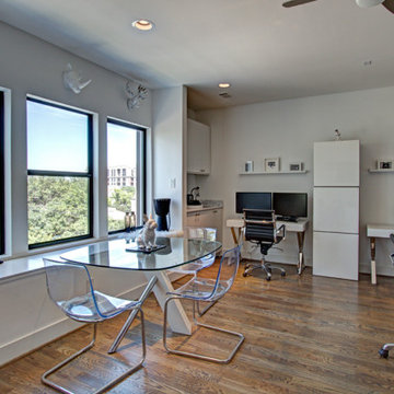 Luxury Contemporary Galleria Remodel