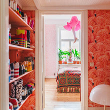 Houzz Tour: Den gamle lejlighed er bombarderet med farver og humor