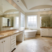 Corner tub
