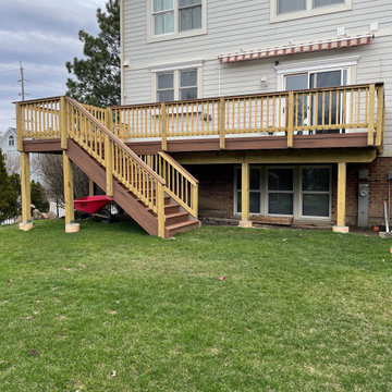 Mahogany TimberTech deck in Palatine, IL