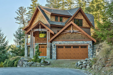 Elegant exterior home photo in Vancouver